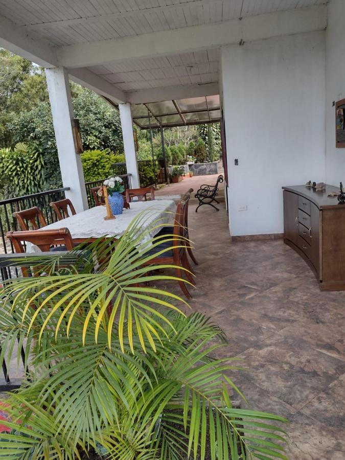 Finca Exclusividad Familiar O Grupo De Amigos Capacidad Hasta 12 Personas Calles En Placa Huella, Caminata Ecologica Alban  Екстериор снимка